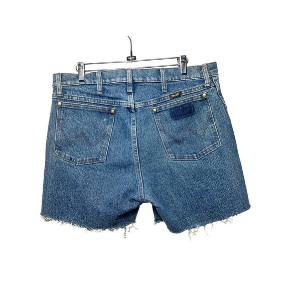 Wrangler Jean Shorts 35x5 High Rise Rigid Cowboy Cut Slim Fit Denim Cut Offs - Picture 4 of 7